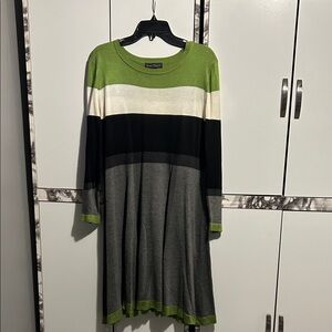 Jessica Howard Green White Black and Gray Long Sleeve Dress